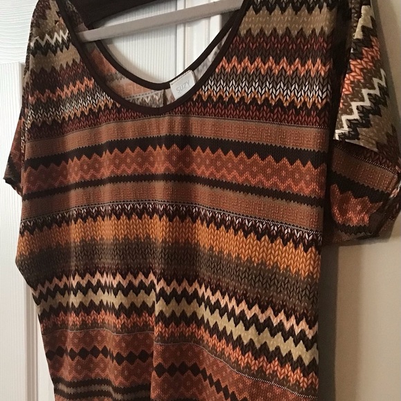 Brand new crop top - Picture 8 of 16